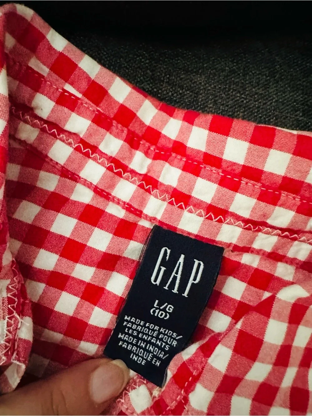 GAP gingham button